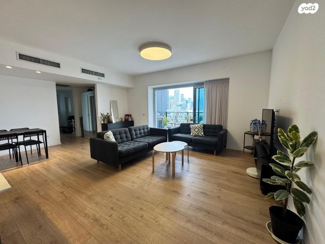 דירה, קומפרט 9, פלורנטין, תל אביב יפו