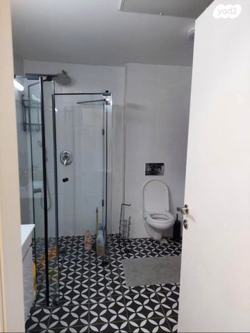 דירה, תל מונד