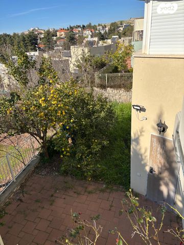 בית פרטי/ קוטג', כפר ורדים