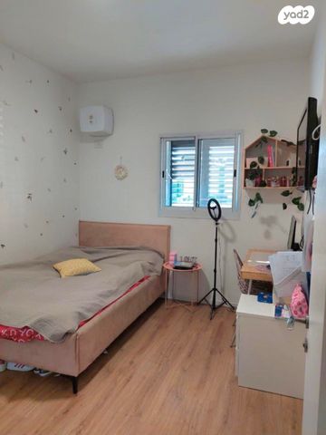 דירה, תל מונד