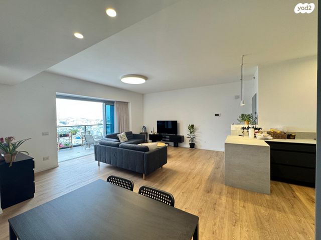 דירה, קומפרט 9, פלורנטין, תל אביב יפו