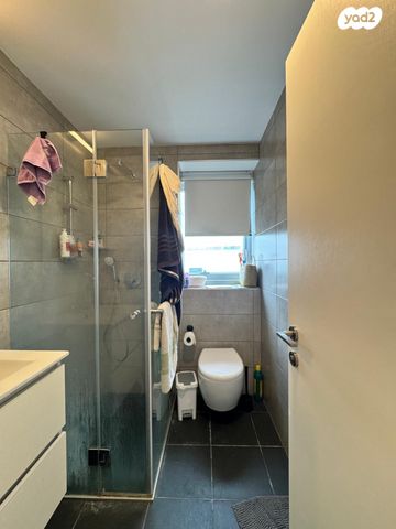 דירה, קומפרט 9, פלורנטין, תל אביב יפו