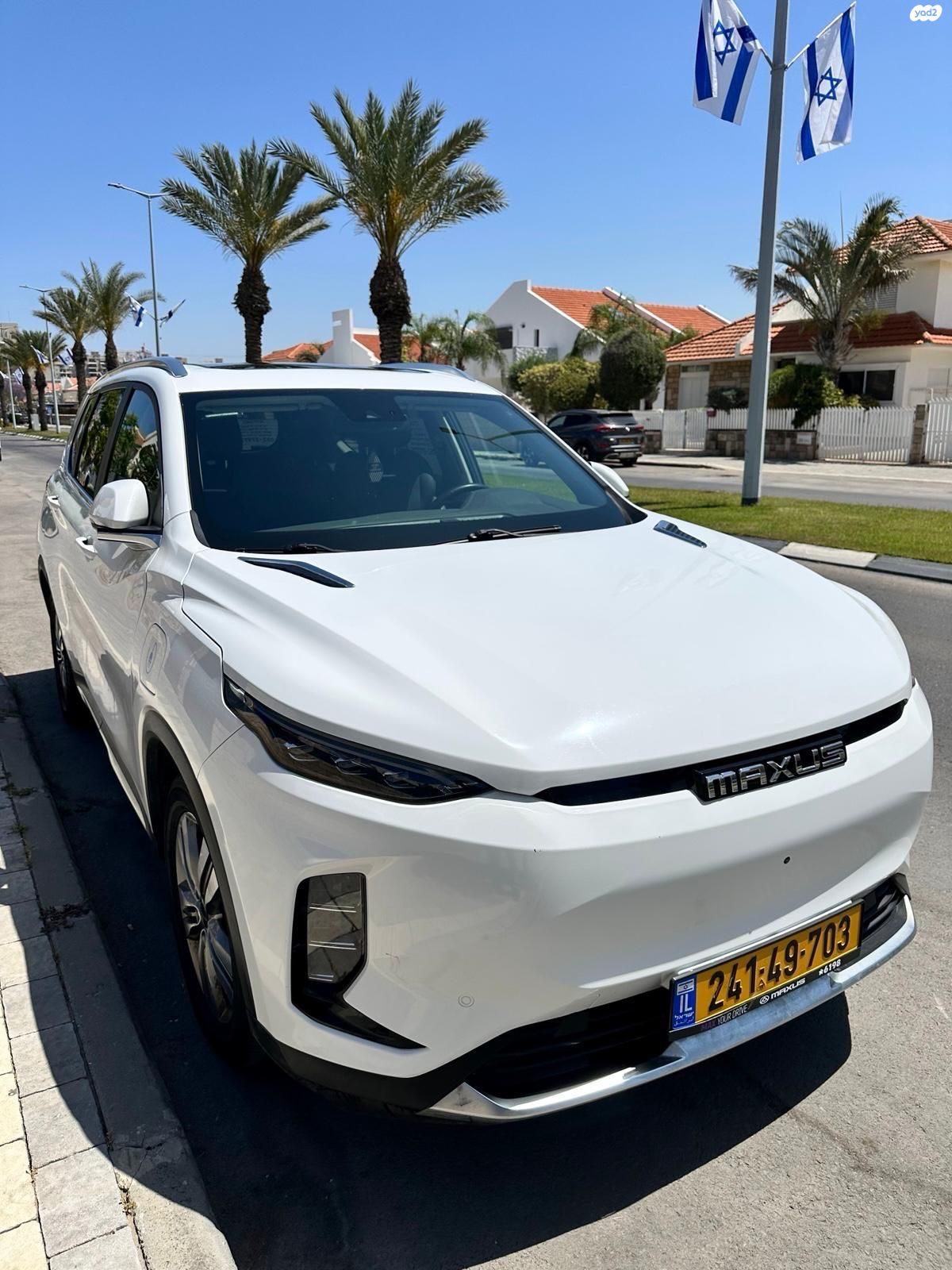 מודעת רכב מקסוס איוניק 6