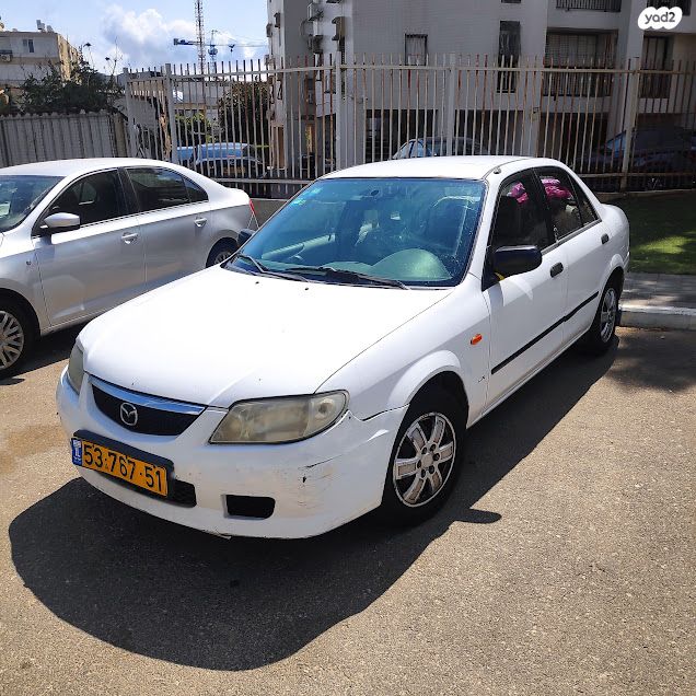 מודעת רכב מאזדה 323