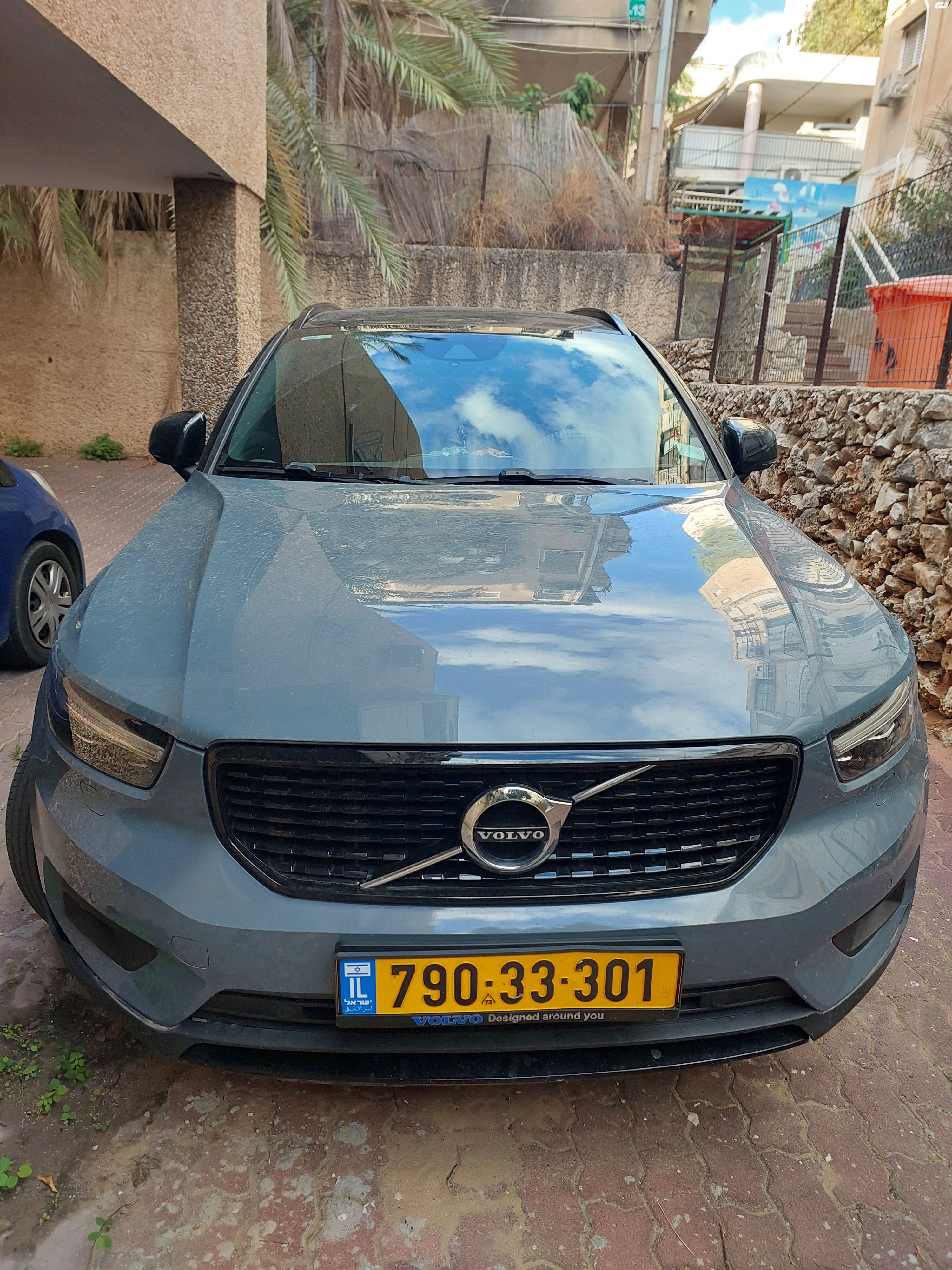 מודעת רכב וולוו XC40
