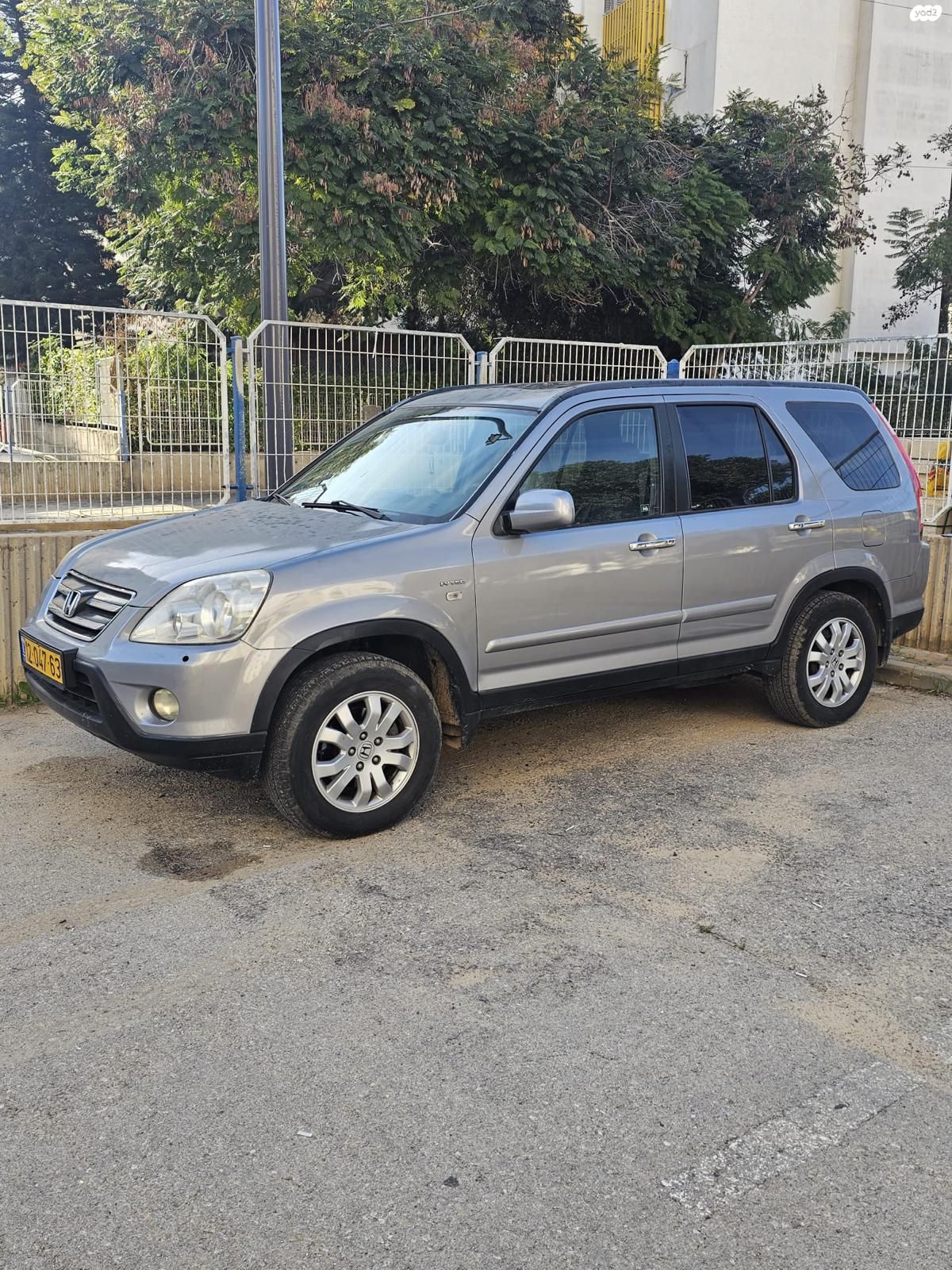 מודעת רכב הונדה CR-V