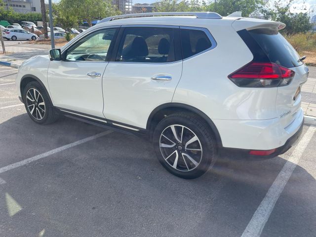 מודעת רכב ניסאן אקס טרייל 1