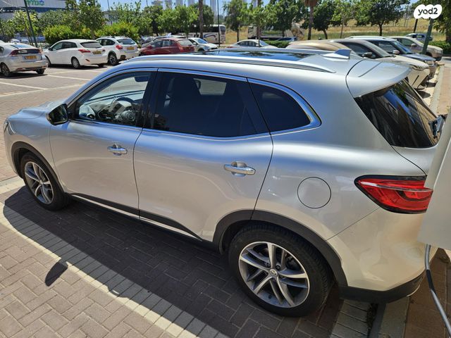 אם ג'י EHS PHEV