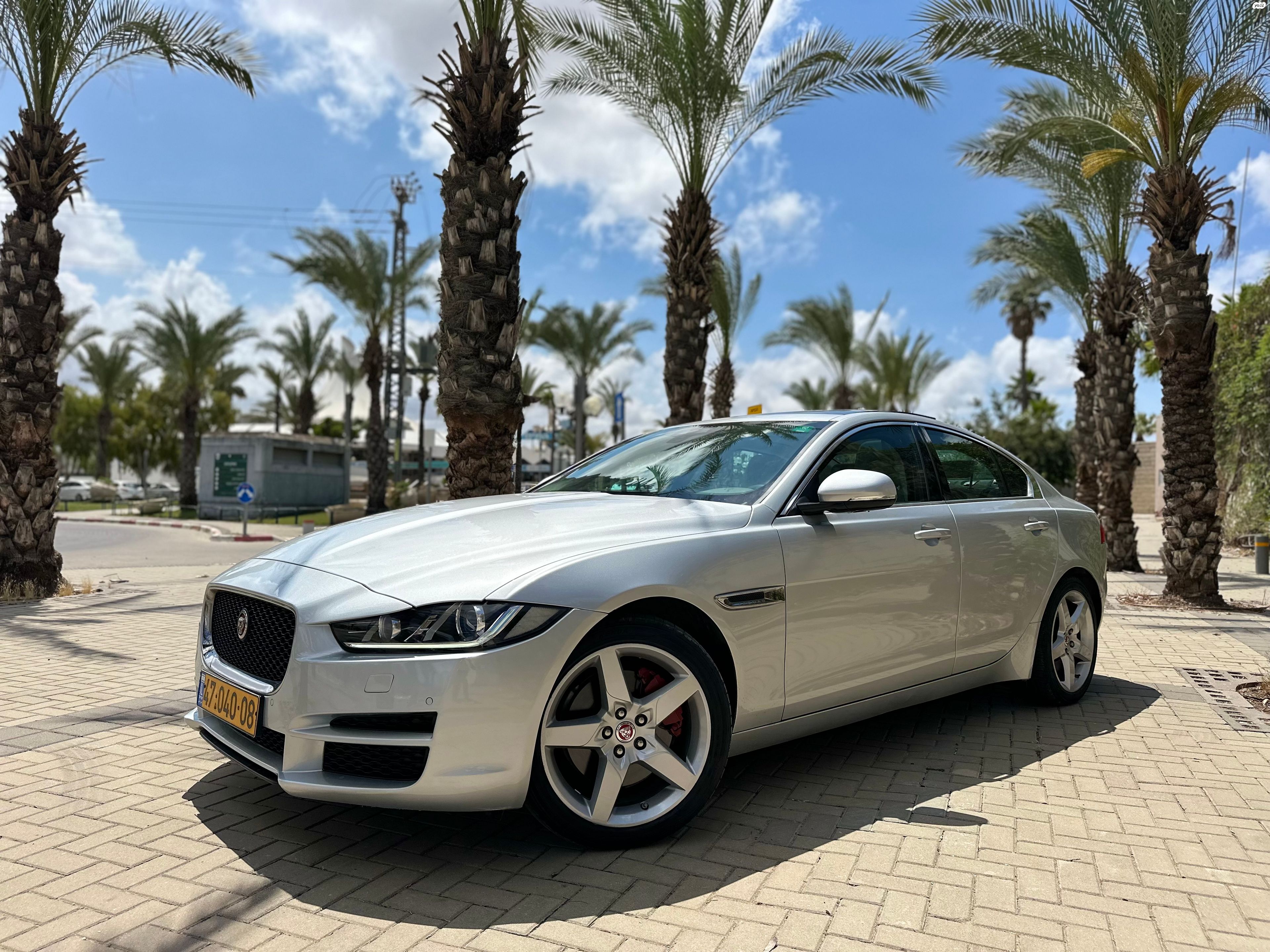 מודעת רכב יגואר XE