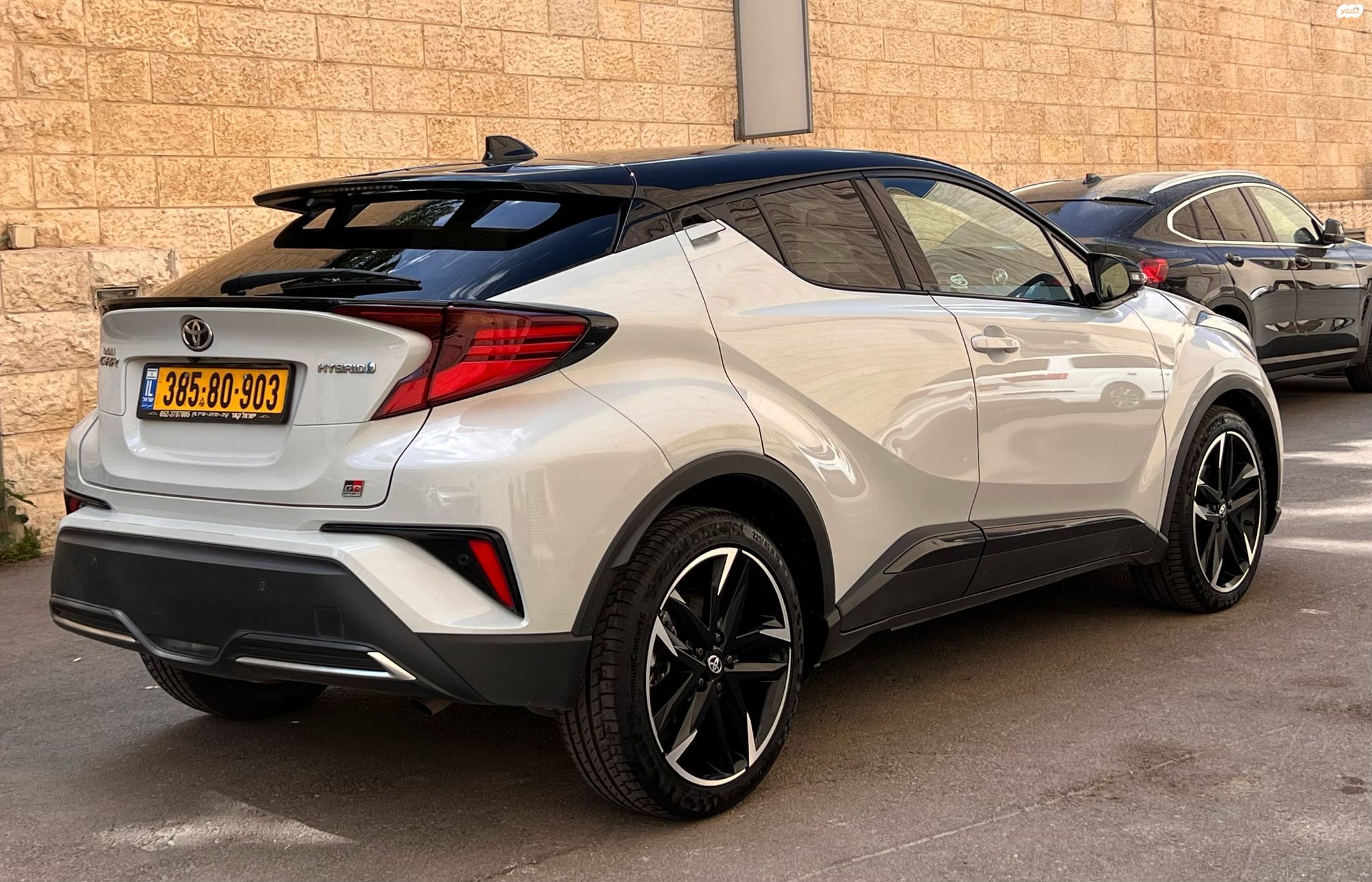 מודעת רכב טויוטה C-HR