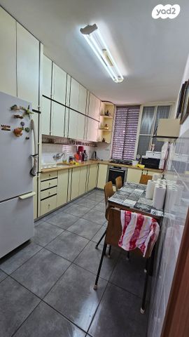 דירה, שלומציון 16, נגבה, רמת גן