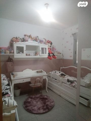 דירה, פלמ"ח 5, אבני חן, רחובות