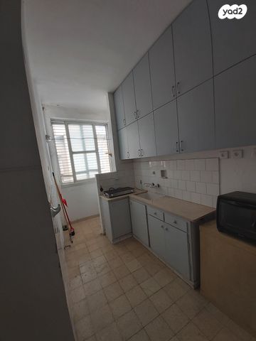 דירה, כצנלסון 34, הל"ה, גבעתיים