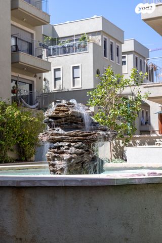 שמואל ירחינאי 10