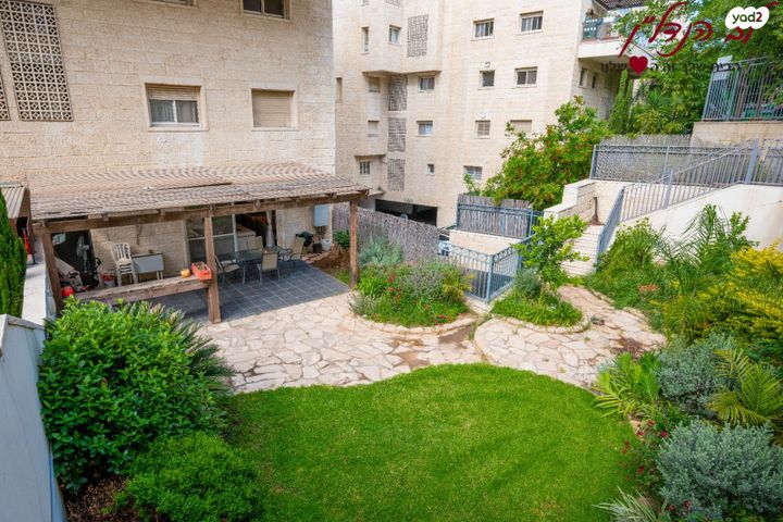 דירת גן, עמק האלה, הכרמים, מודיעין מכבים רעות