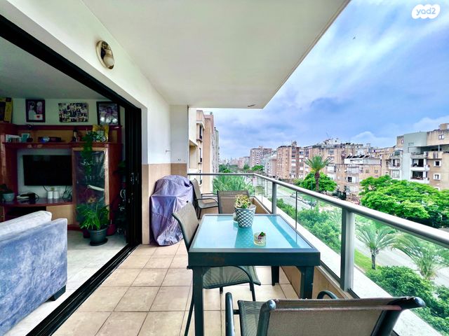 דירה, שדרות חיים וייצמן, צפון מזרח מרכז העיר, נתניה