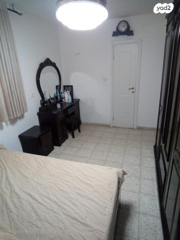 דירת גן, הרב צבאן 4, נתיבות