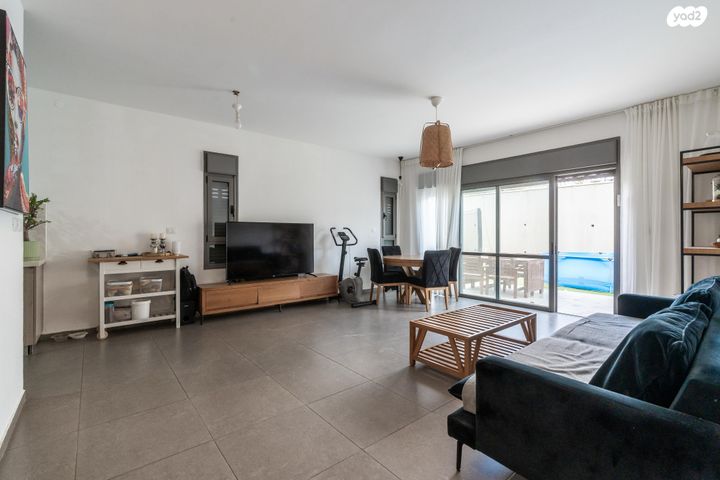 בית פרטי/ קוטג', כרמית, מיתר / כרמית