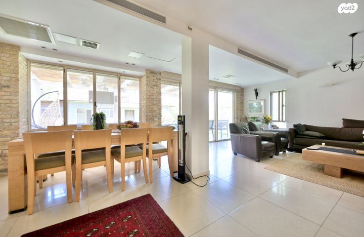 בית פרטי/ קוטג', סלע, רחובות