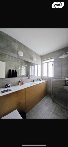 בית פרטי/ קוטג', מרכז דרום, רעננה