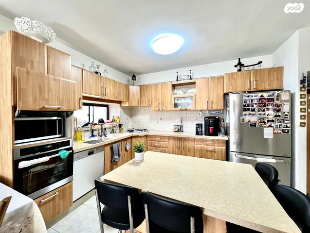 דירה, שדרות חיים וייצמן, צפון מזרח מרכז העיר, נתניה