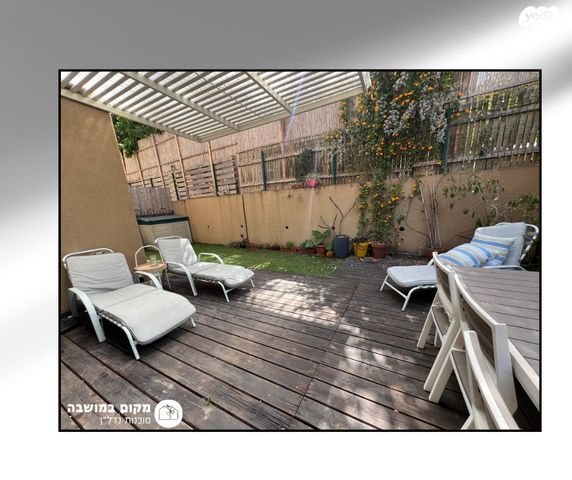 דו משפחתי, בנימינה גבעת עדה