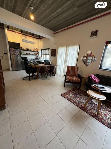 דירה, שדרות המגינים, שער פלמר, תחנת רכבת השמונה, חיפה