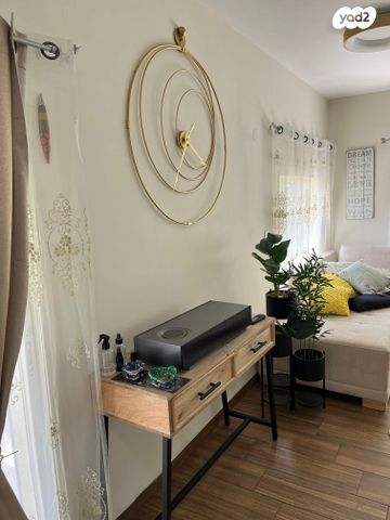 בית פרטי/ קוטג', הארז, כפר ורדים