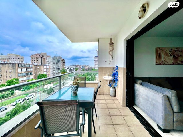 דירה, שדרות חיים וייצמן, צפון מזרח מרכז העיר, נתניה