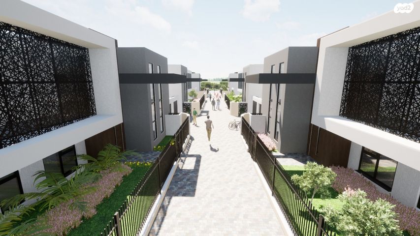 מגרשים, המלאכה, מרכז פרדס חנה, פרדס חנה כרכור