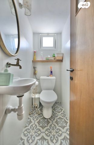 בית פרטי/ קוטג', סלע, רחובות