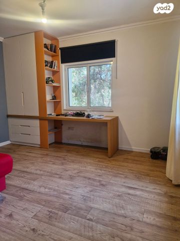 בית פרטי/ קוטג', טל אל, טל אל