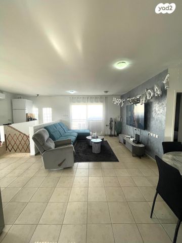 גג/ פנטהאוז, רמת רבין, כרמיאל