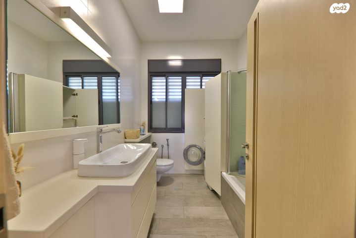 גג/ פנטהאוז, הנביאים, קרית אתא