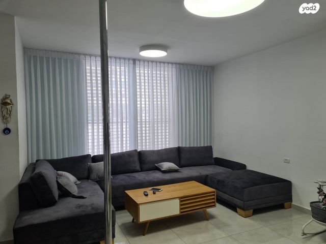 דירה, הנביאים, ד' / מערב מרכז העיר, רחובות