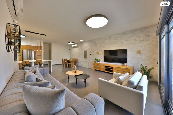 גג/ פנטהאוז, הנביאים, קרית אתא