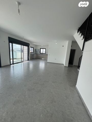 דופלקס, כרמי הנדיב, אחוזת רוטנר, קרית מלאכי