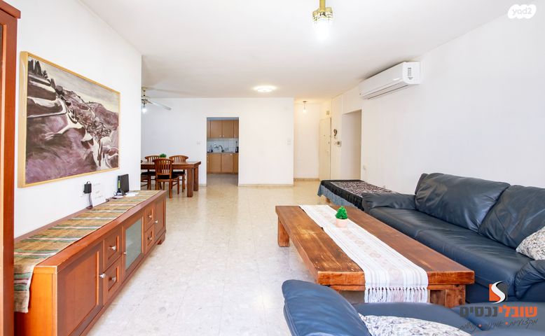 דירה, רמת הדר, גבעת שמואל