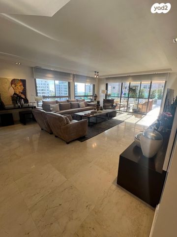 גג/ פנטהאוז, תל אביב יפו