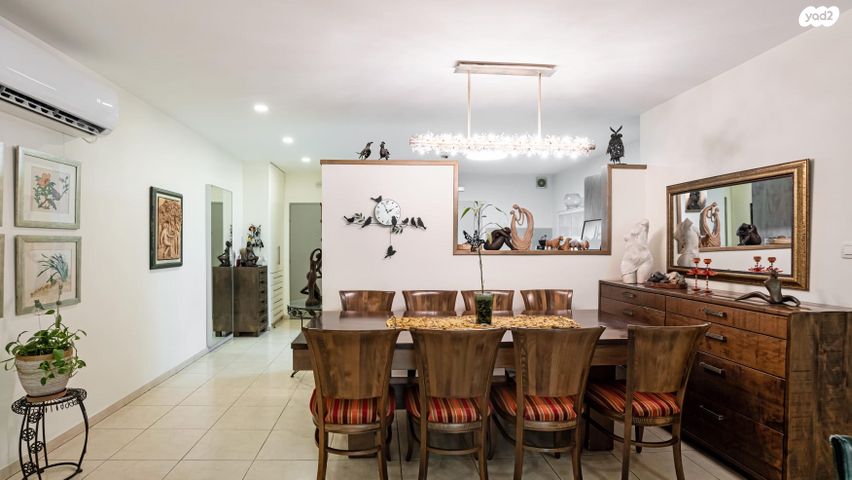 דירה, שמעון בן צבי, שטח 9, גבעתיים