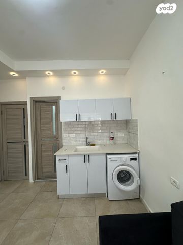 דירה, הגיבורים 24, חליסה, חיפה