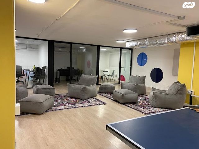 משרדים, מונטיפיורי, הרכבת, תל אביב יפו