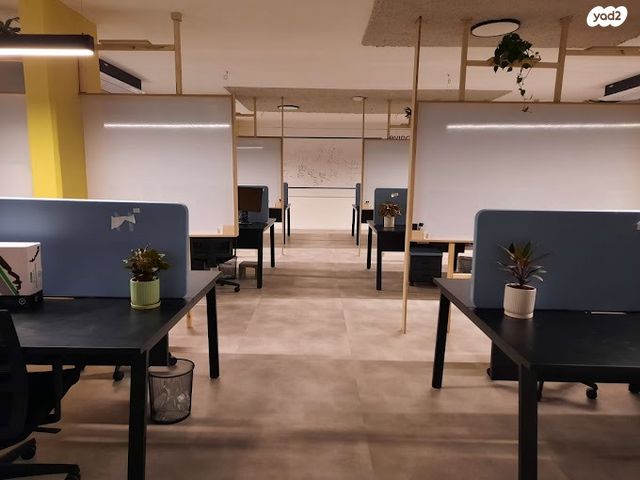 משרדים, מונטיפיורי, הרכבת, תל אביב יפו