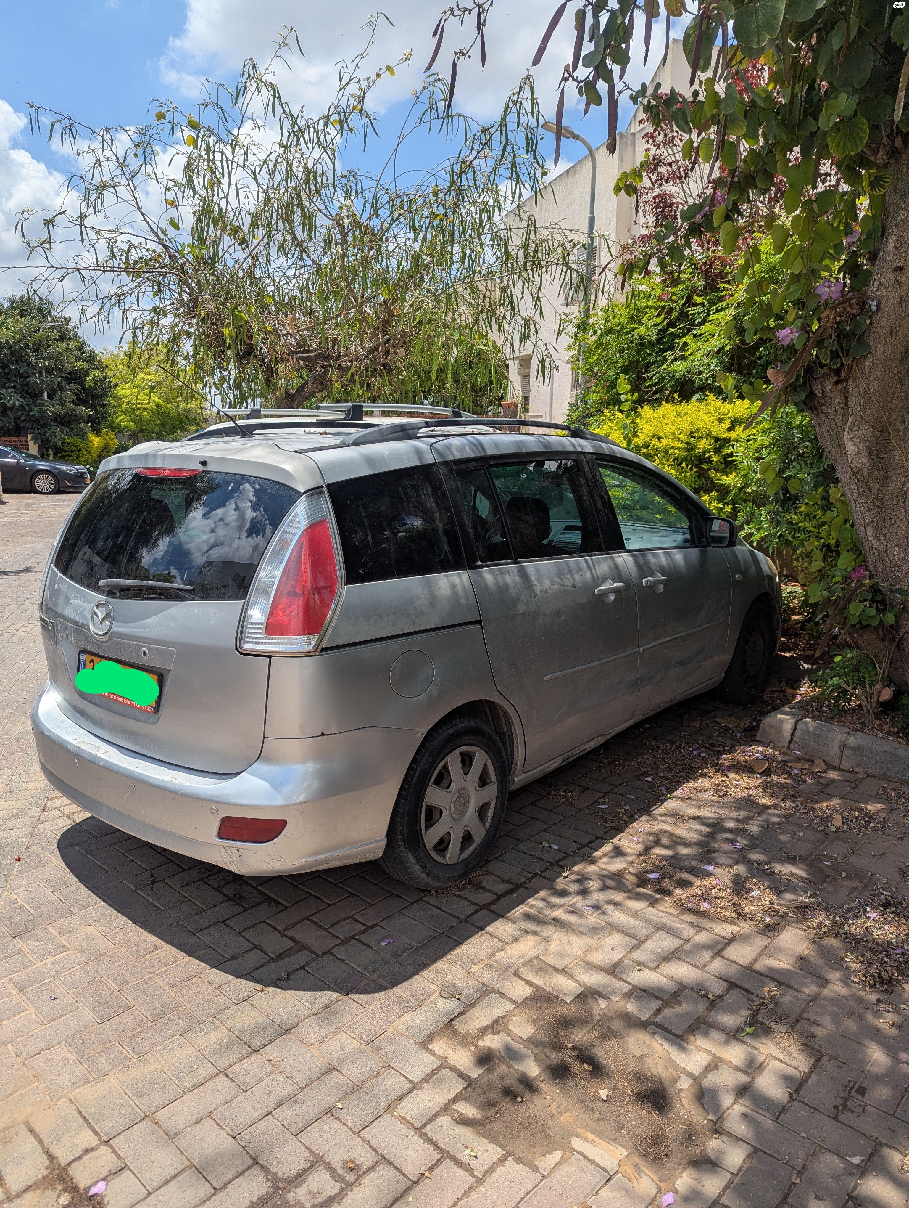 מודעת רכב מאזדה 5
