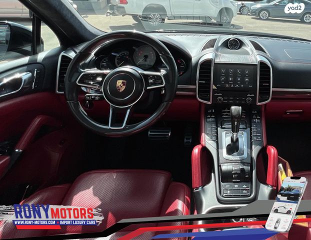 פורשה קאיין