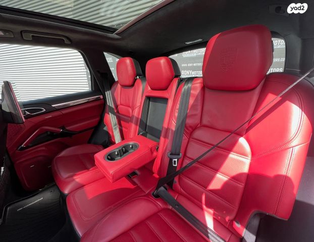 פורשה קאיין