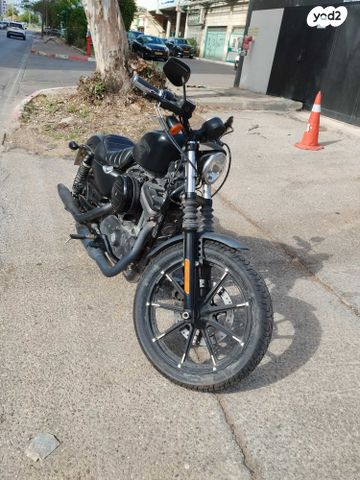 מודעת רכב הרלי דיווידסון איירון 883