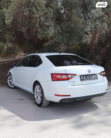 סקודה סופרב