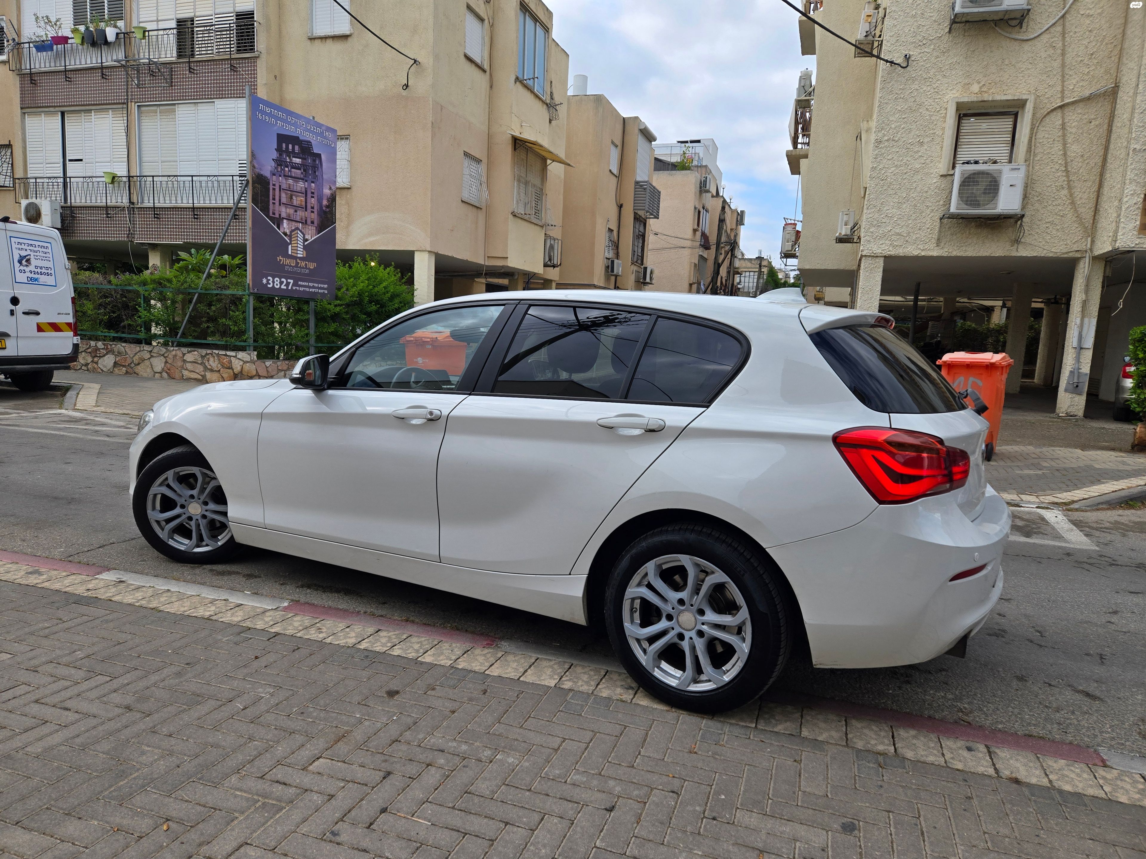 מודעת רכב ב מ וו סדרה 1