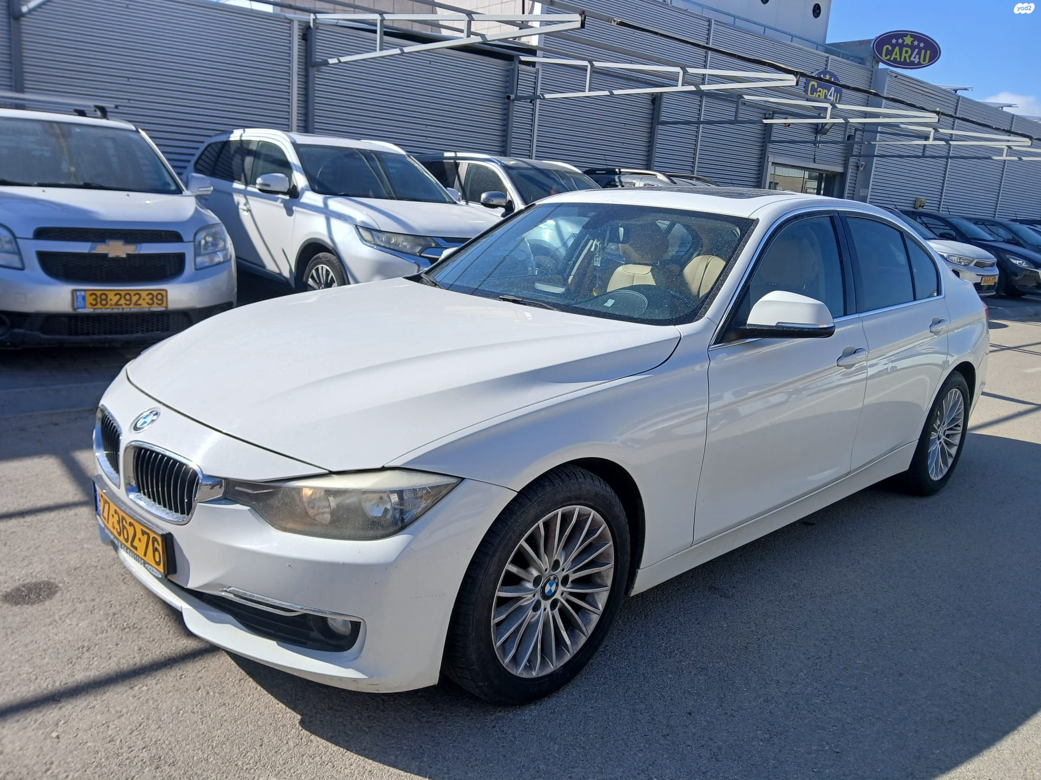 מודעת רכב ב מ וו סדרה 3